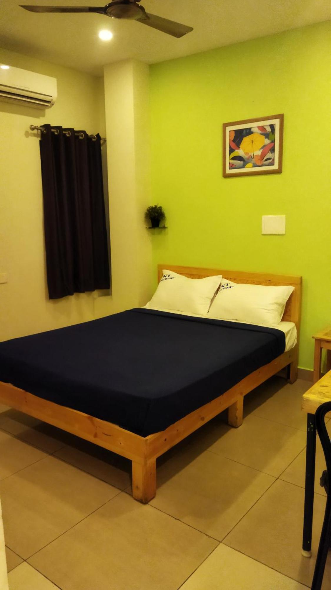 Chaplin Hotel Puducherry Exterior foto