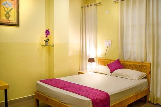 Chaplin Hotel Puducherry Exterior foto