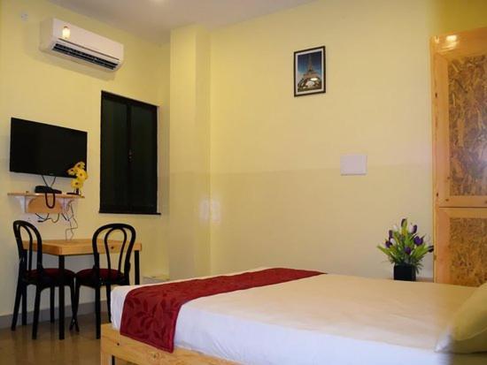 Chaplin Hotel Puducherry Exterior foto