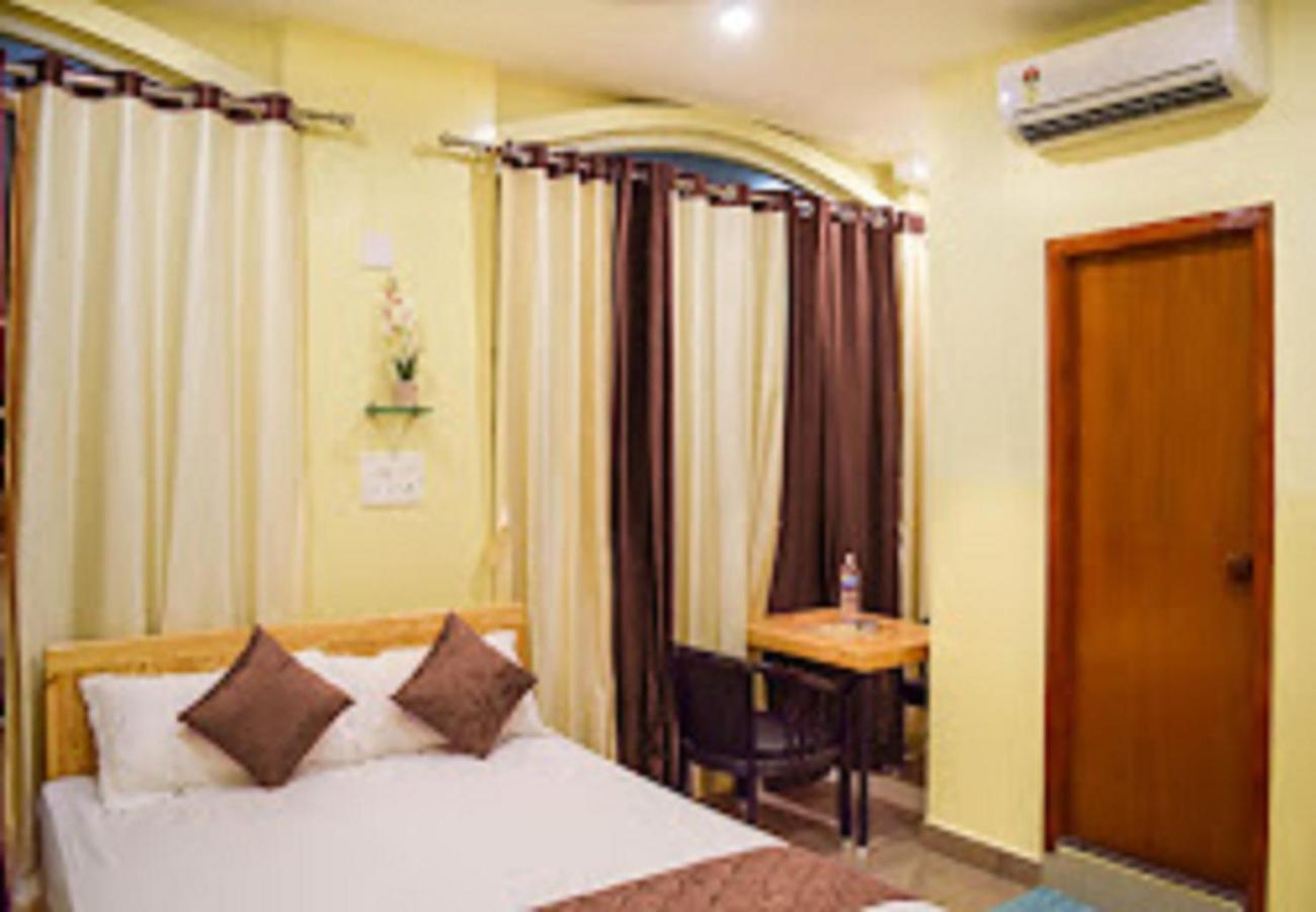 Chaplin Hotel Puducherry Exterior foto