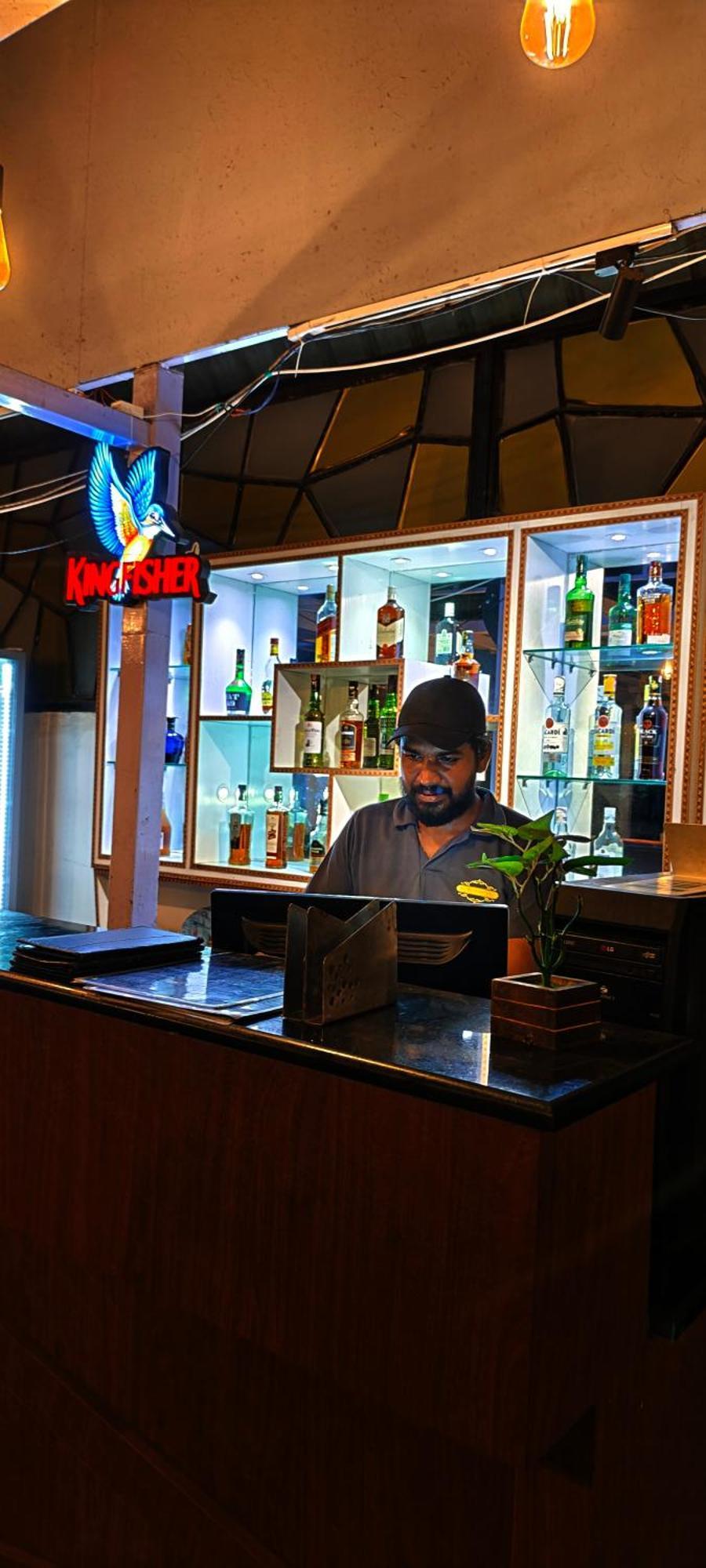 Chaplin Hotel Puducherry Exterior foto