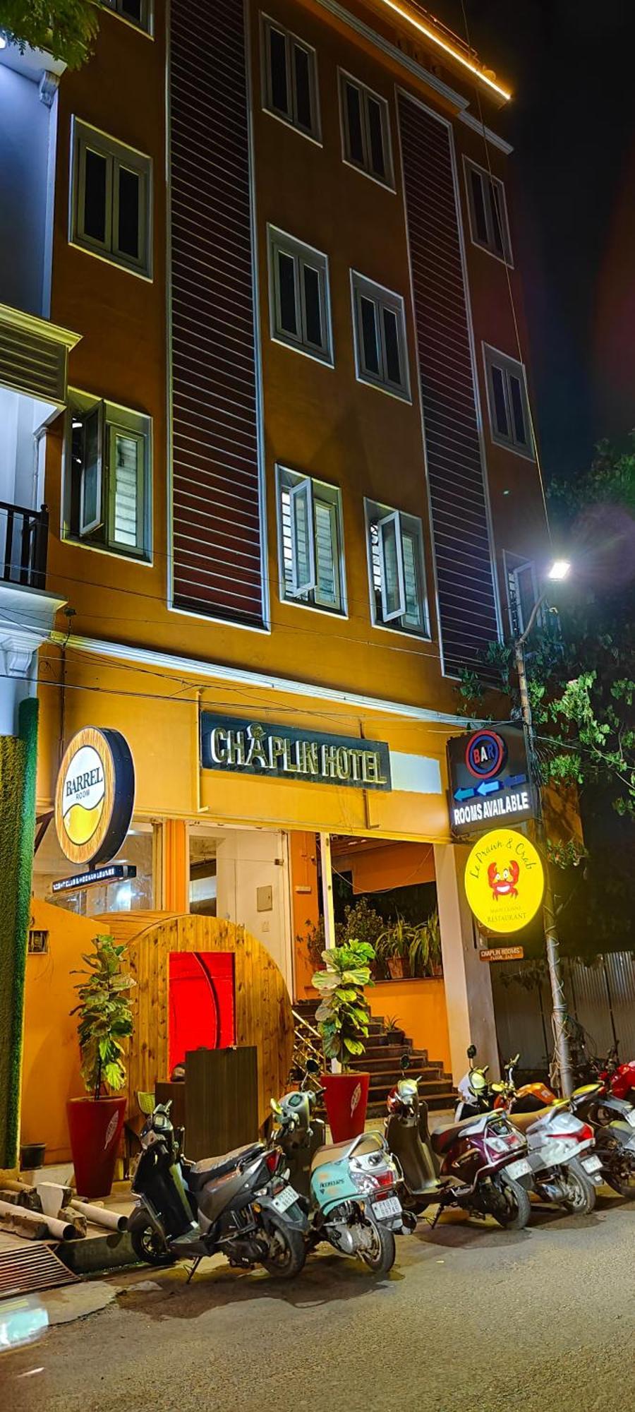 Chaplin Hotel Puducherry Exterior foto